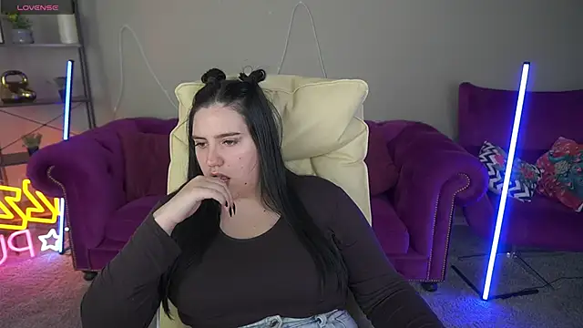 LunaDreamm's cam snapshot