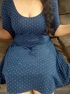 Mounika25's cam snapshot