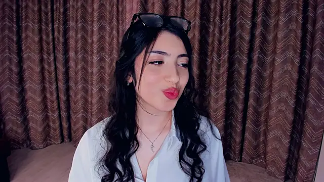 TonjaNeace's cam snapshot