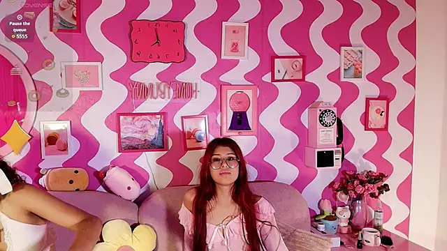 Candygirls_xoxo's cam snapshot