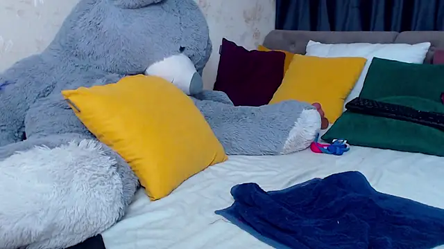 Nina_Blum_'s cam snapshot