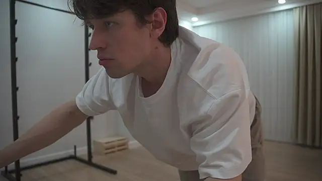 tommyjoyer live sex cam