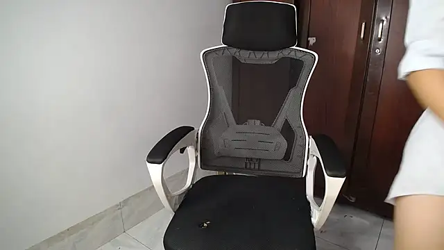 Lunobaby_204 live sex cam