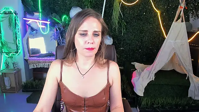 EmiliaBedy's cam snapshot