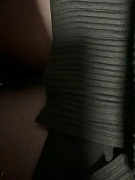 HiddenHoneyLDN's cam snapshot