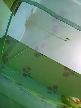 Apkisona8's cam snapshot