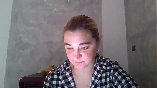 GoldenAngelMilf's cam snapshot