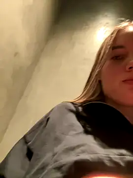 StephanieMur's cam snapshot