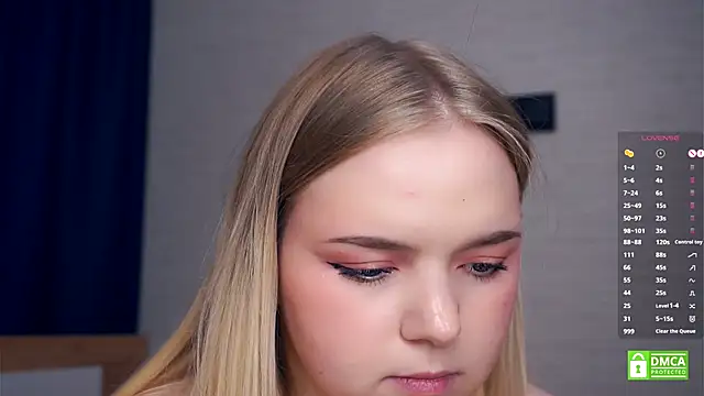 ZaraCreedon live sex cam