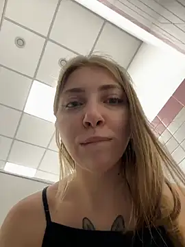 Sunny___Bunny's cam snapshot