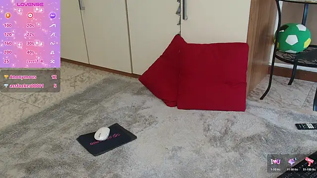 ScarletVerdi's cam snapshot