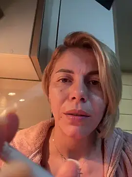 tanyagrey's cam snapshot