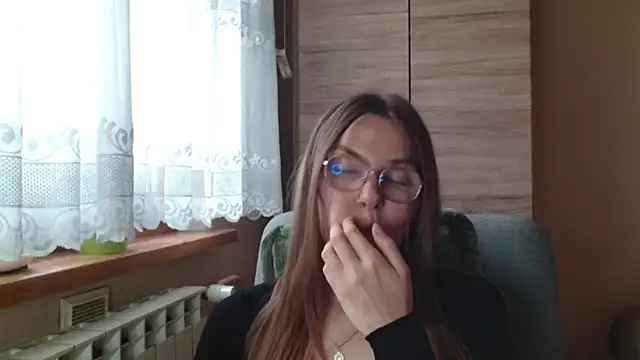 LooveELLYx's cam snapshot