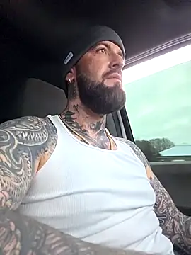 Beardedtattood live sex cam