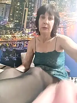 Laura_Kiss's cam snapshot