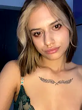 AishaKali's cam snapshot