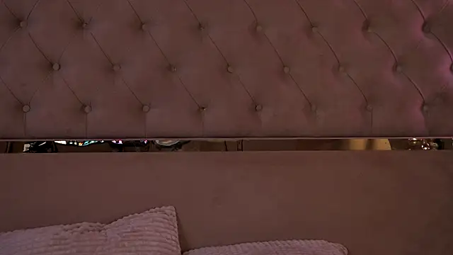 AriWild's cam snapshot