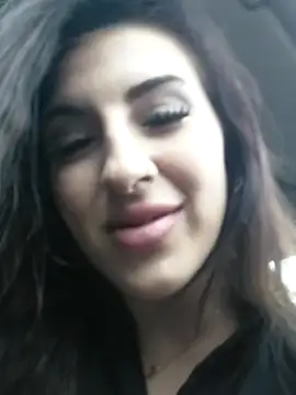 SashaBelle_'s cam snapshot