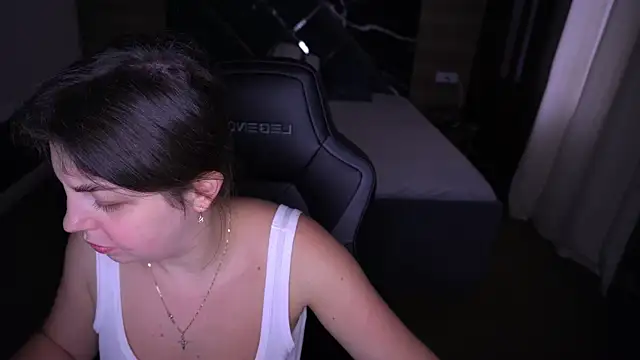 MirandaWong's cam snapshot