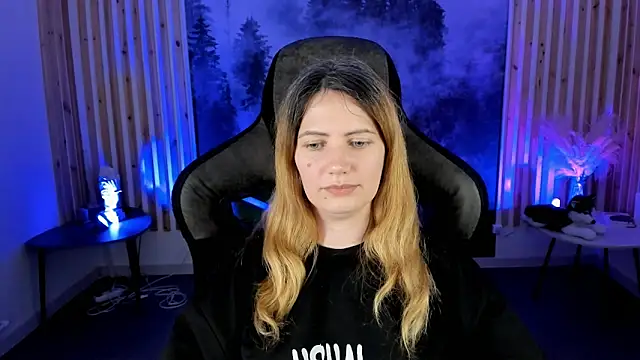 AleksaLaurent's cam snapshot