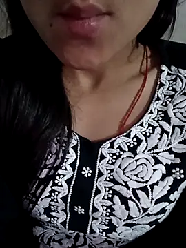 Cute_radhaaa's cam snapshot