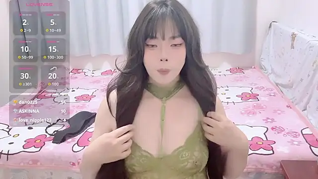 zhnkxl2025's cam snapshot