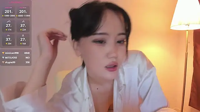 AmiliYan's cam snapshot