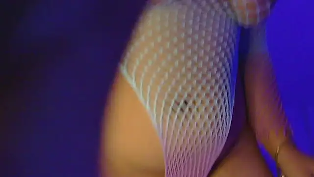 little_susie's cam snapshot