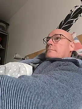 bogland33's cam snapshot