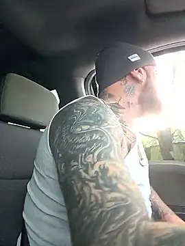 Beardedtattood live sex cam