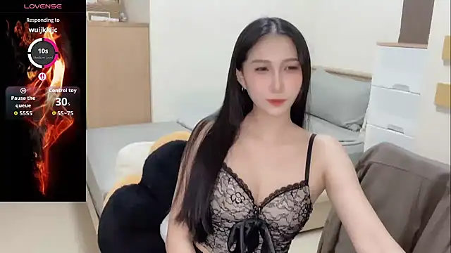 sexyy8818's cam snapshot