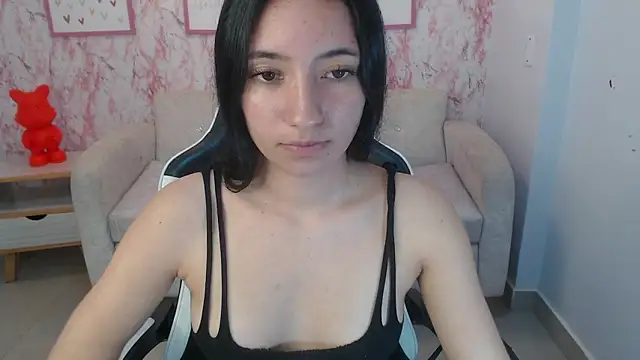 Kylie_ch1's cam snapshot