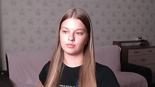 EmySway's cam snapshot