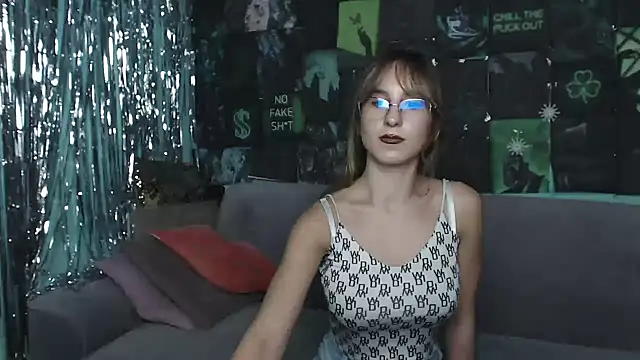 AlishaKellyi live sex cam