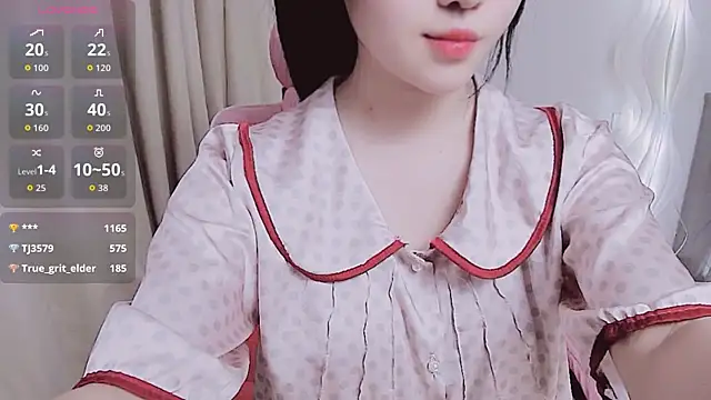 Miu-999 live sex cam