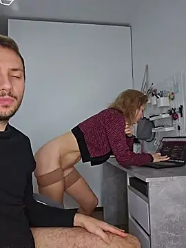 Lovebackground live sex cam