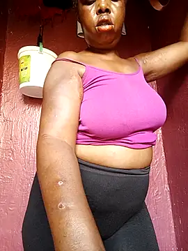 Ledi_brown's cam snapshot