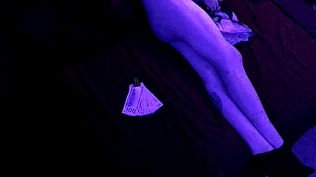 Time2playN303party's cam snapshot