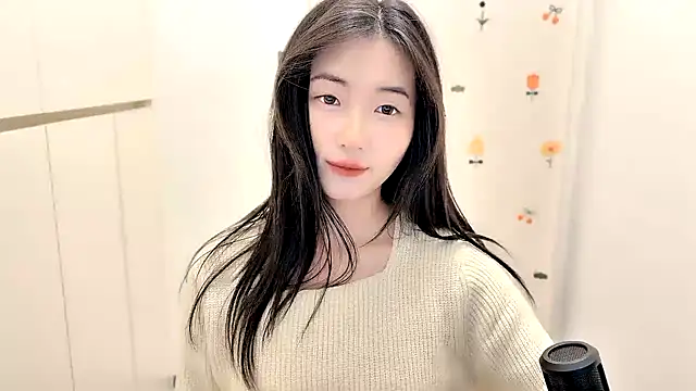 xixi-baobao's cam snapshot