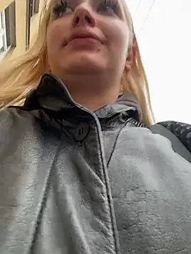 Milkyy_wway live sex cam