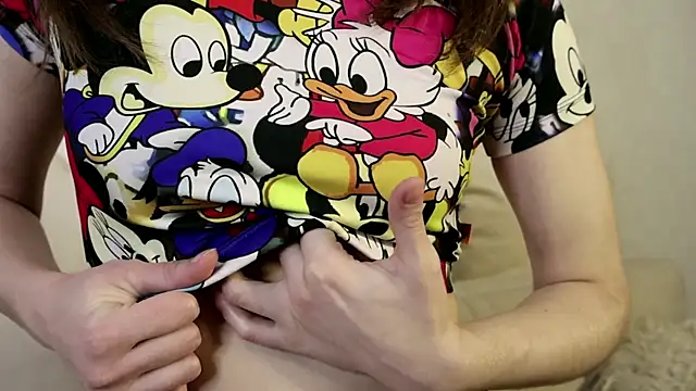 Petalwren's cam snapshot