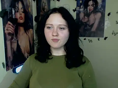 LadyAlice_'s cam snapshot