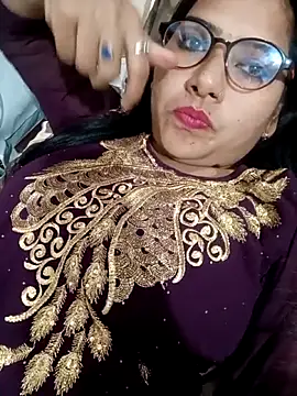 urvashi01224's cam snapshot