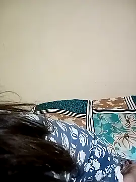 Piya_Ji's cam snapshot