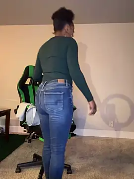 RainFallzxxz's cam snapshot