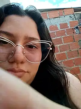 ariana_d20's cam snapshot