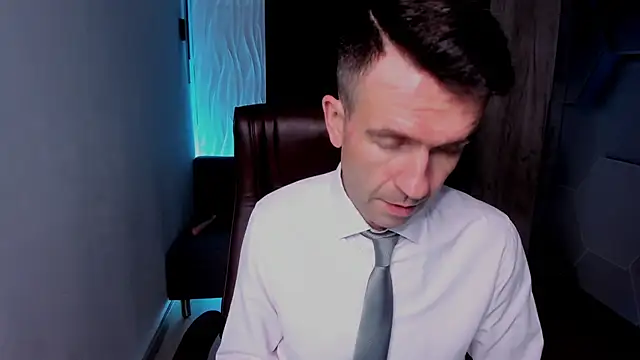 SteveTiger's Stripchat show and profile