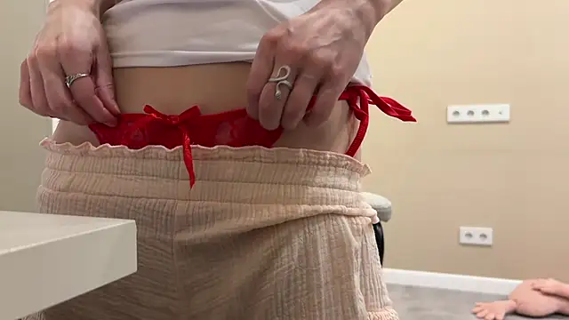 daniellia_'s cam snapshot