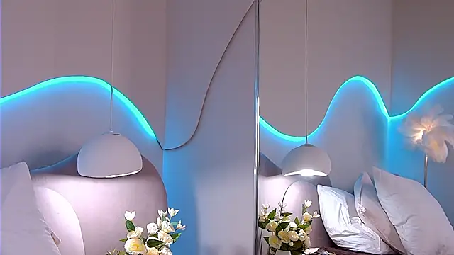 ViolaFlirt's cam snapshot