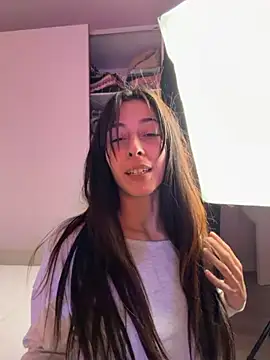 SOFIASWEETSECRETT live sex cam